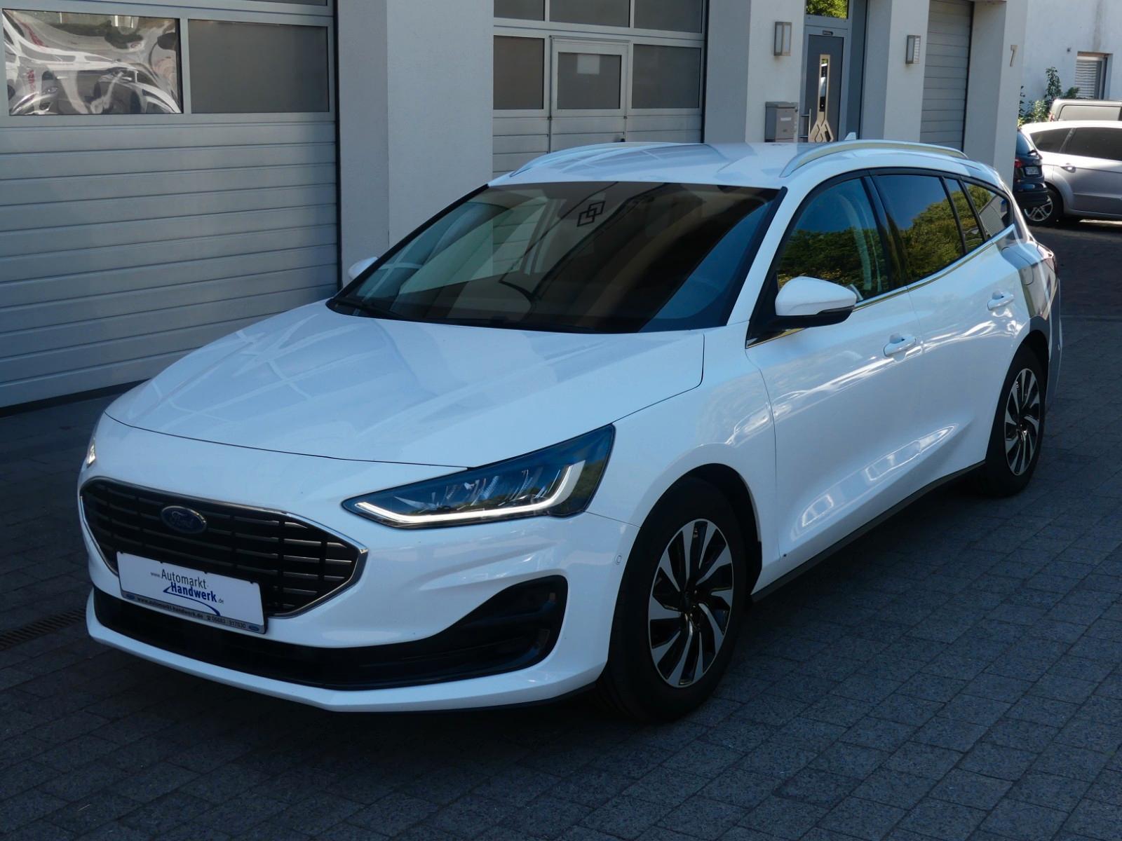 Ford Focus Turnier Titanium*AHK schwenkb.*