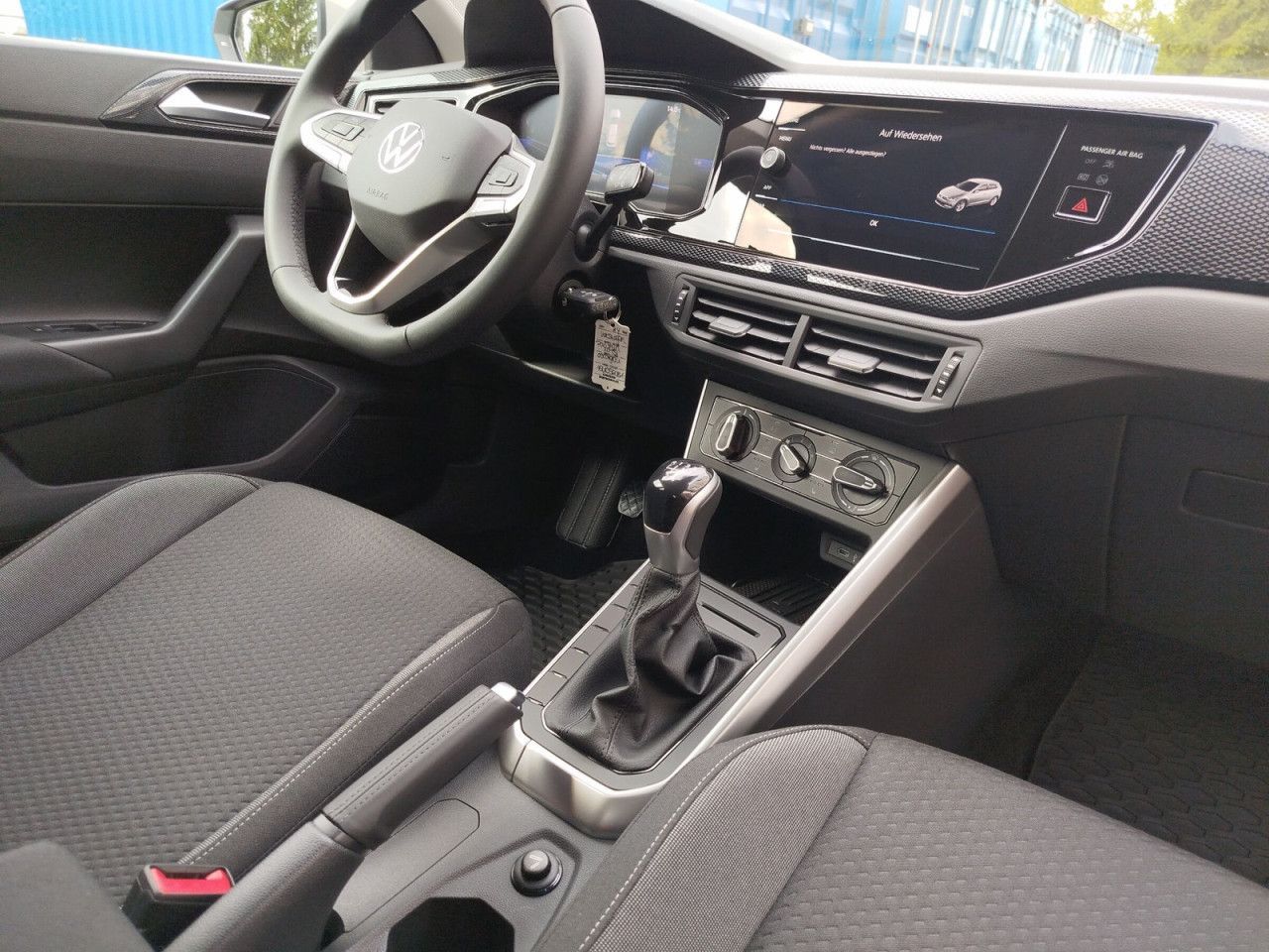 Fahrzeugabbildung Volkswagen Polo Life 1.0 l TSI OPF 70 kW (95 PS) 5-Gang