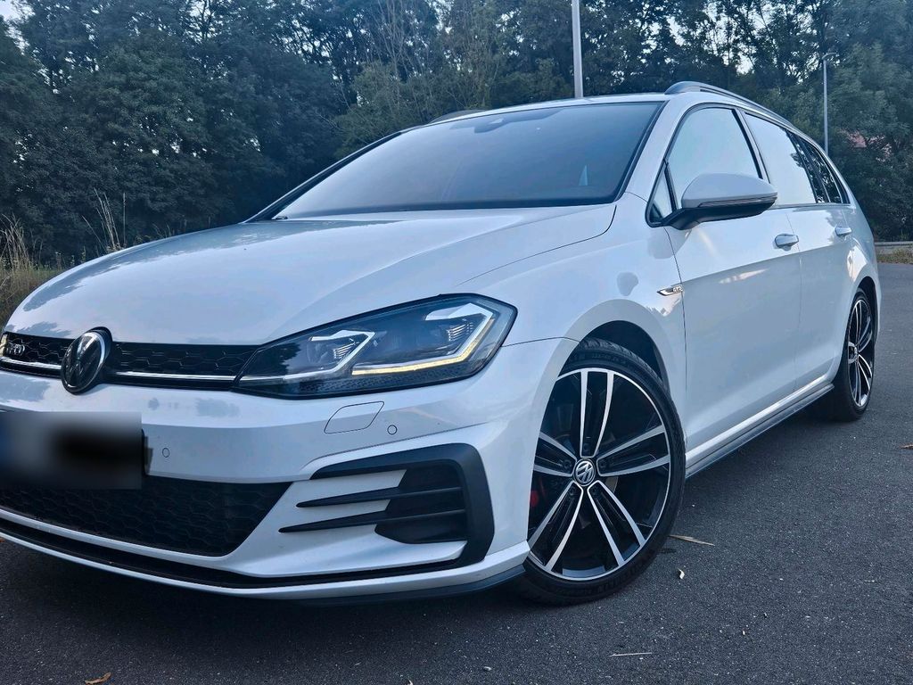 Image of Volkswagen Golf