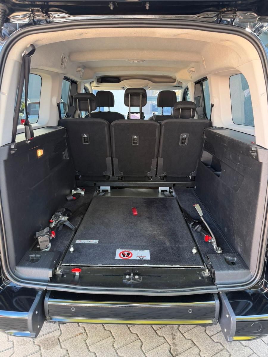 Opel Combo Elektro Behindertengerecht Rollstuhlrampe