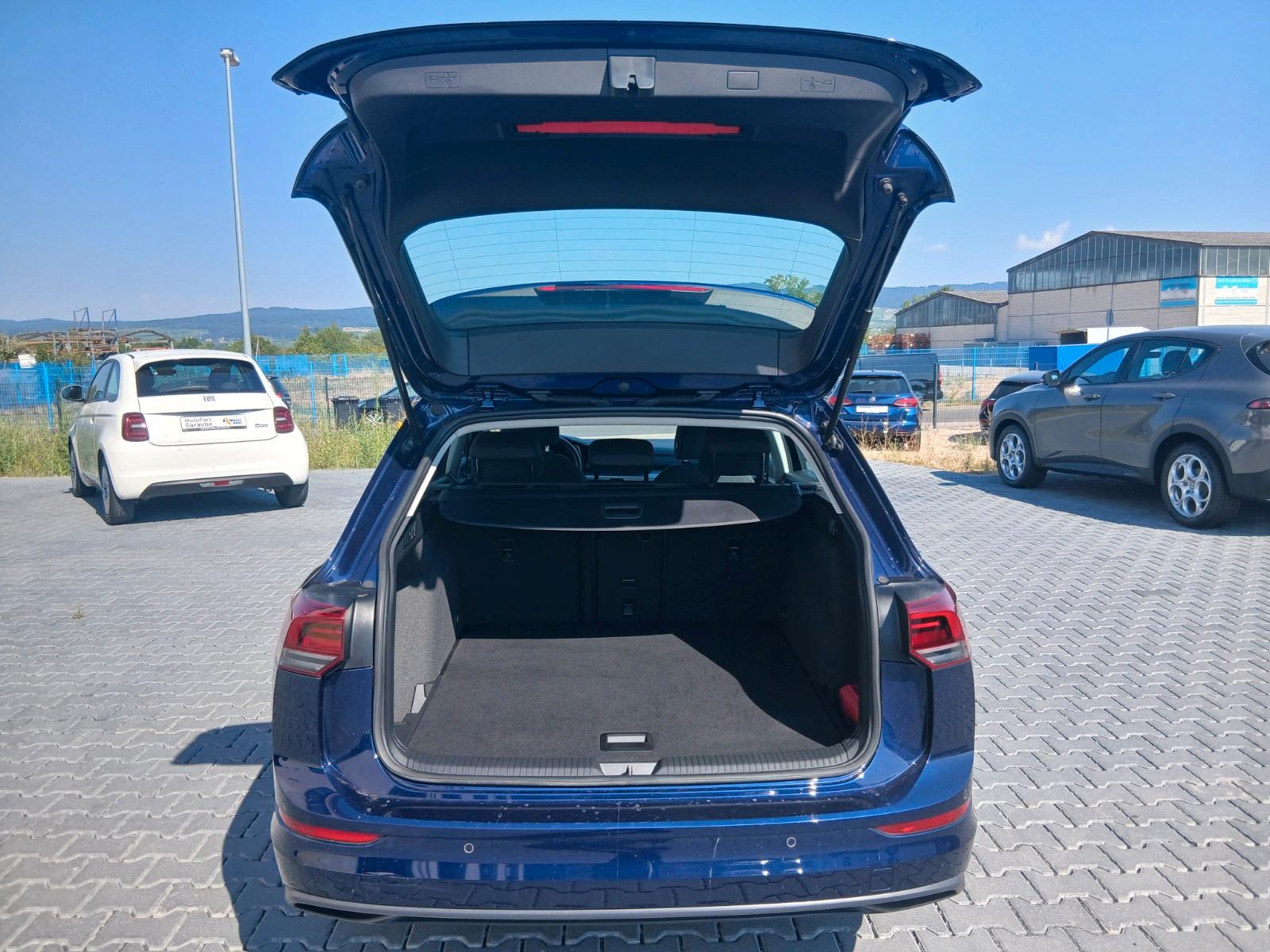 Volkswagen Golf VIII Variant Life vom Kfz Meisterbetrieb, миниатюра 10
