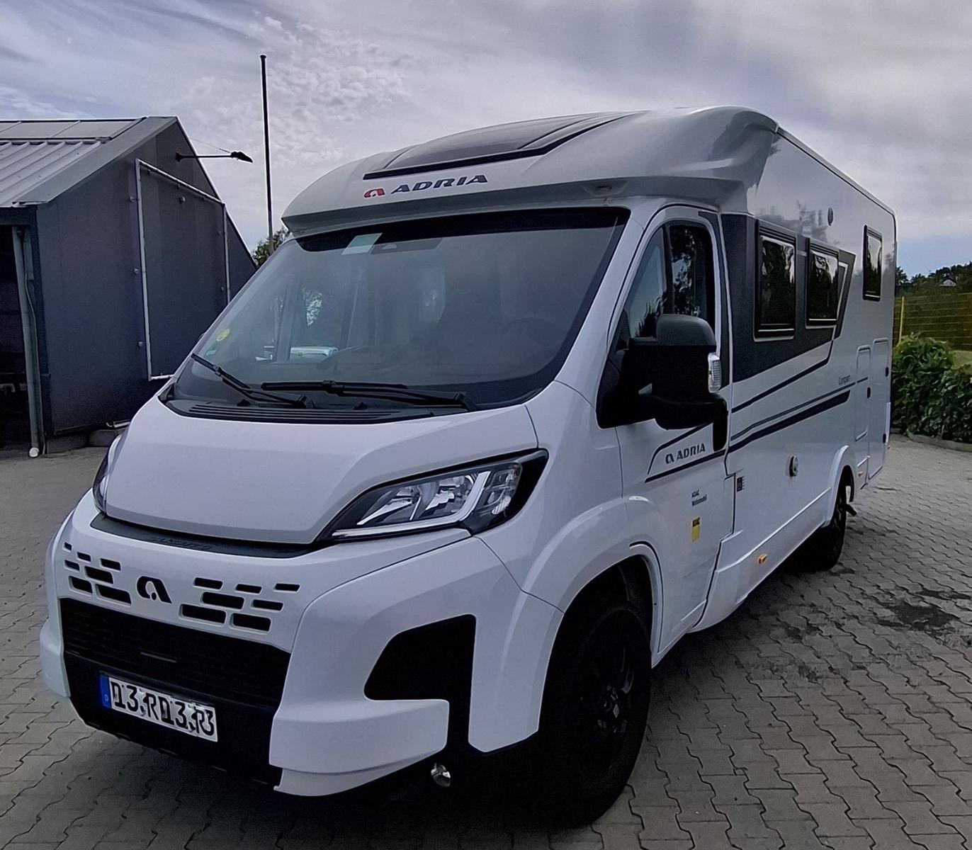 Adria Compact DL