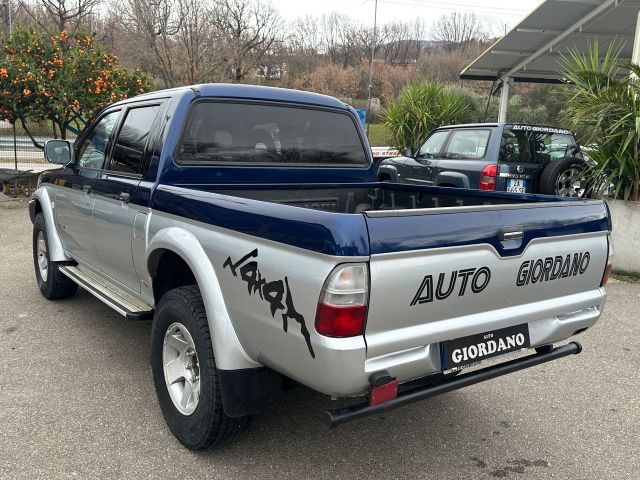 Mitsubishi L200 2.5 TDI 4WD . GLS 115 cv