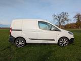 Ford Transit Courier, AHK, StandHz., SHz. Alarmanl. - Ford Transit Courier mit Anhängerkupplung