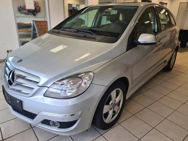 Mercedes-Benz B 200 CDI / PANO / KLIMA / AUTOMATIK