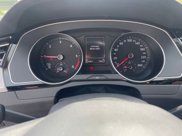 Volkswagen Passat Variant - 6