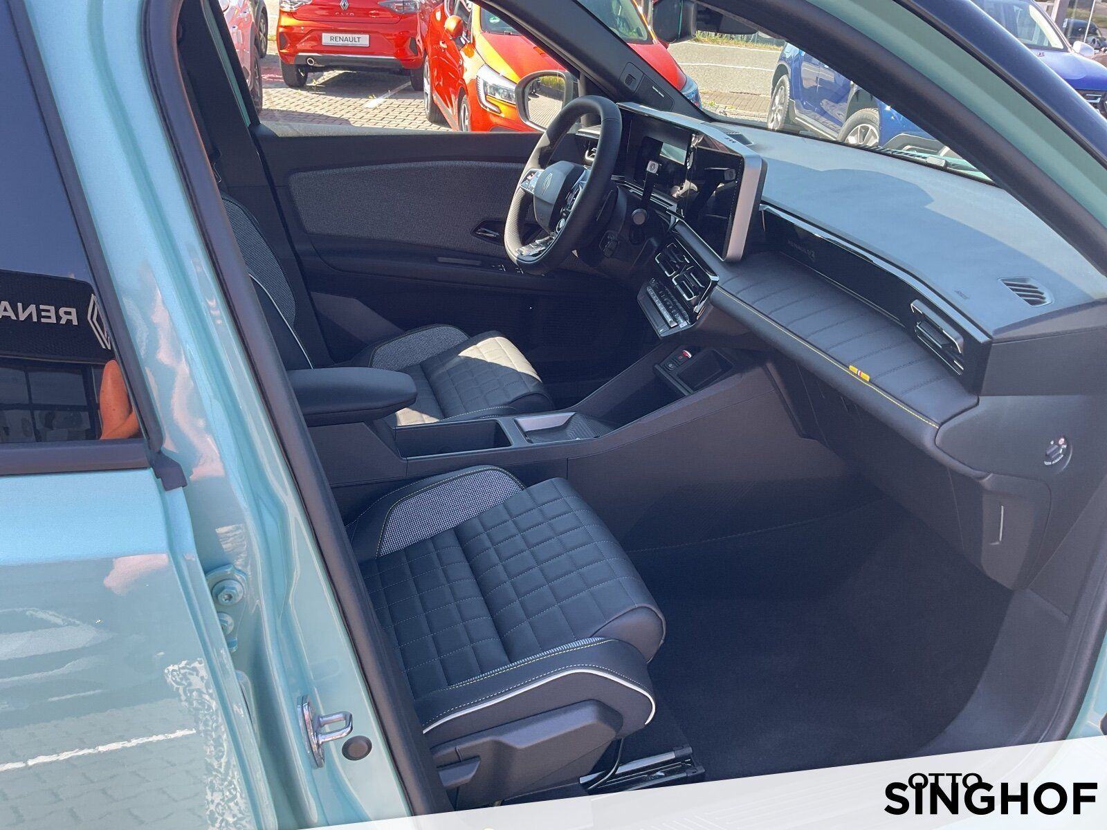 Fahrzeugabbildung Renault R 4 E-Tech elektrisch Iconic 150 Comfort Range