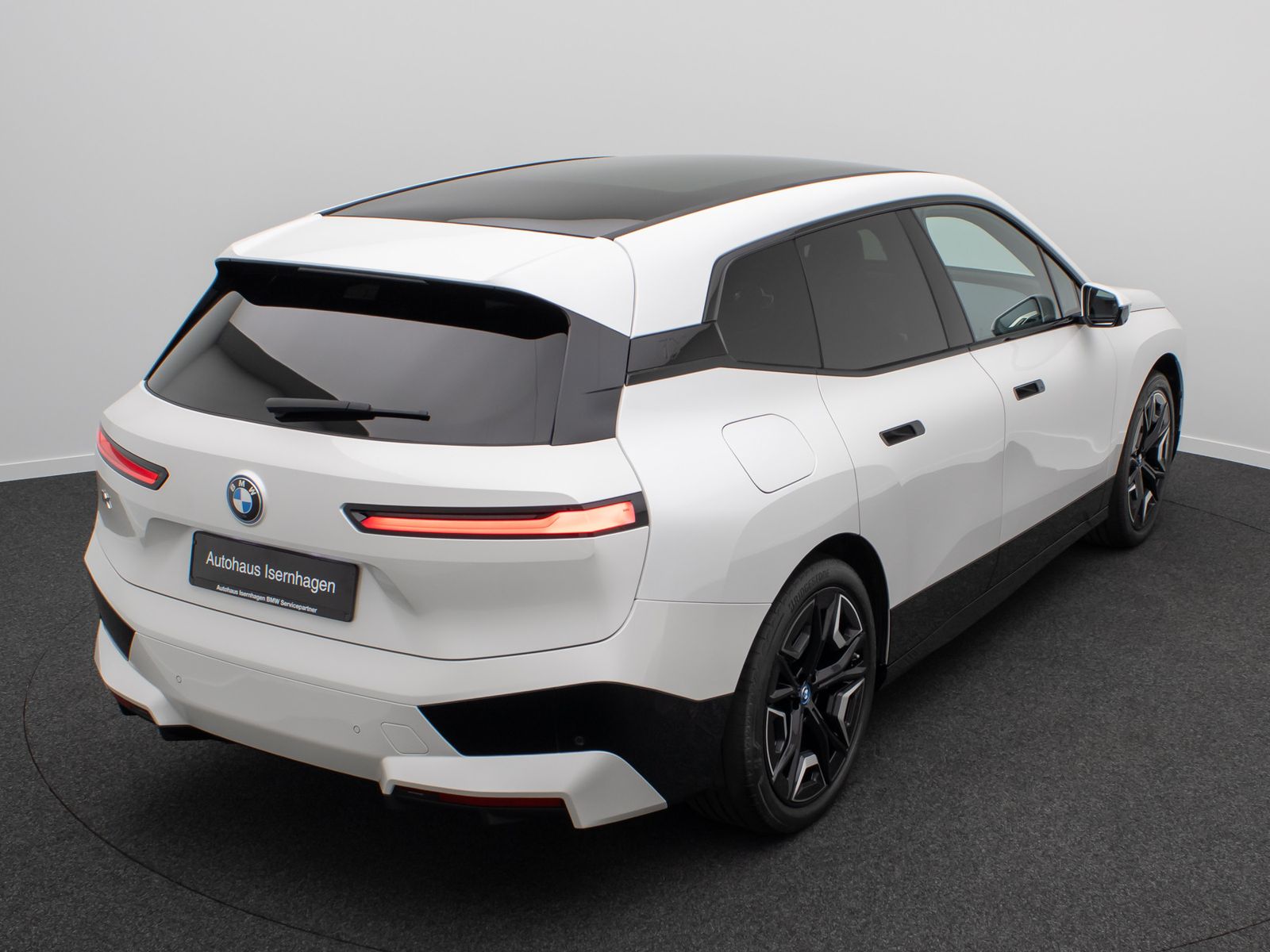 Fahrzeugabbildung BMW iX xD40 Sport 360&deg;SkyLounge DAB Laser H/K 22Zoll