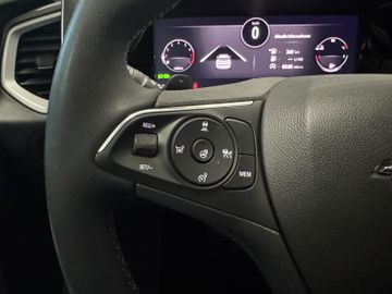 Opel Grandland (X) 1.2 Ultimate LED*360Grad*Navi
