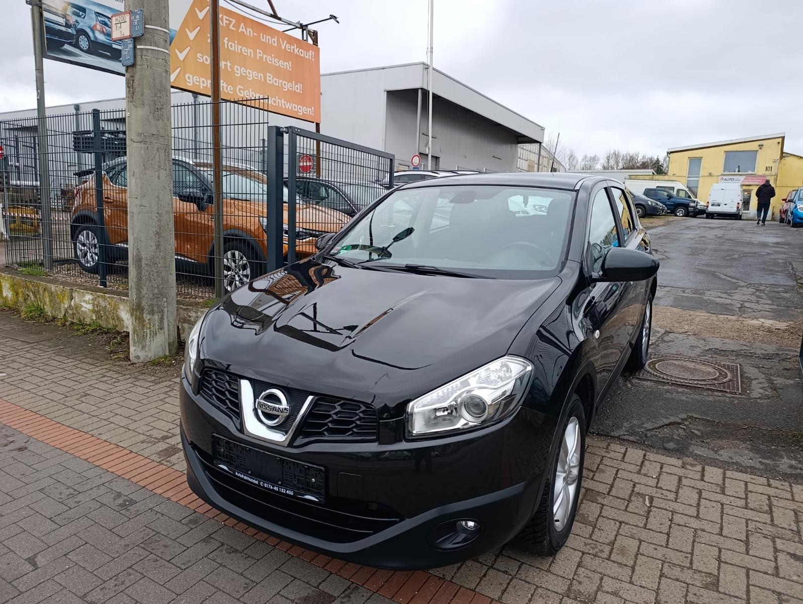 Nissan Qashqai Acenta 4X4*SITZH*KAMERA*NAVI*TEMP*1VORB