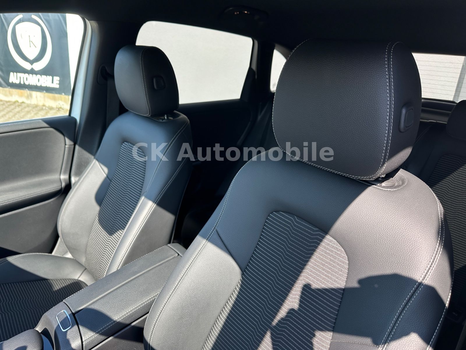 Fahrzeugabbildung Mercedes-Benz B 220 Progressive/Automatik/Navi/LED/Kamera