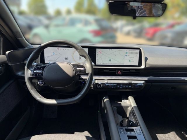 Fahrzeugabbildung Hyundai IONIQ 6 Basis Elektro Navi Digitales Cockpit LED