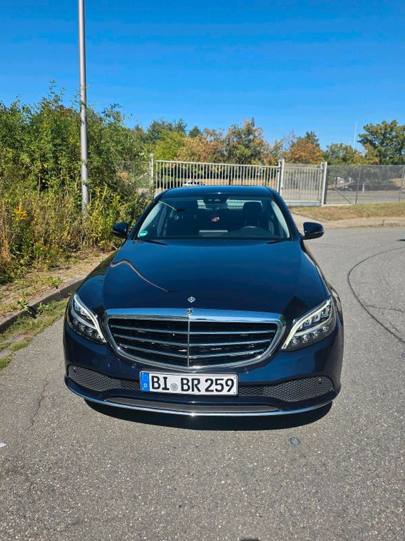 Image of Mercedes-Benz C 180