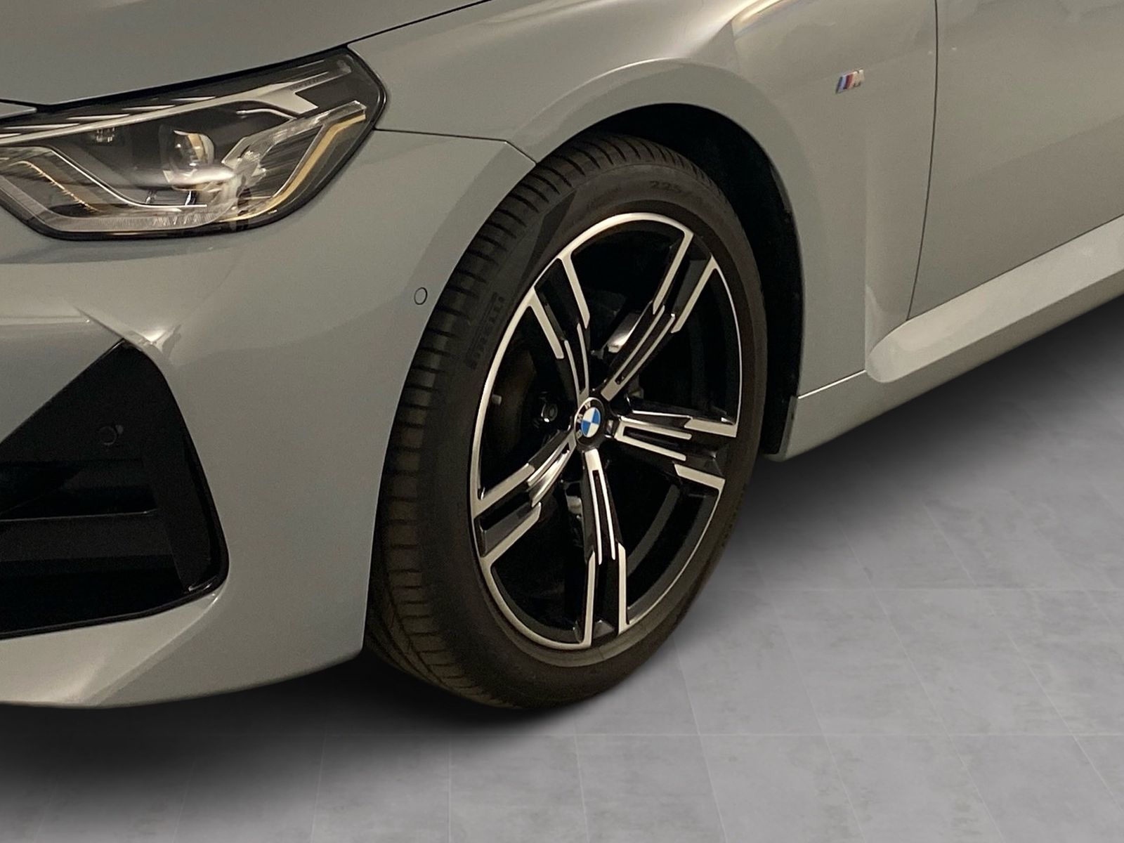 BMW 218 - Bild 8