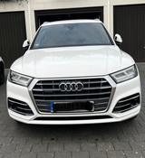 Audi Q5 2.0 TFSI S tronic quattro sport - Audi Q5 Gebrauchtwagen in Stuttgart