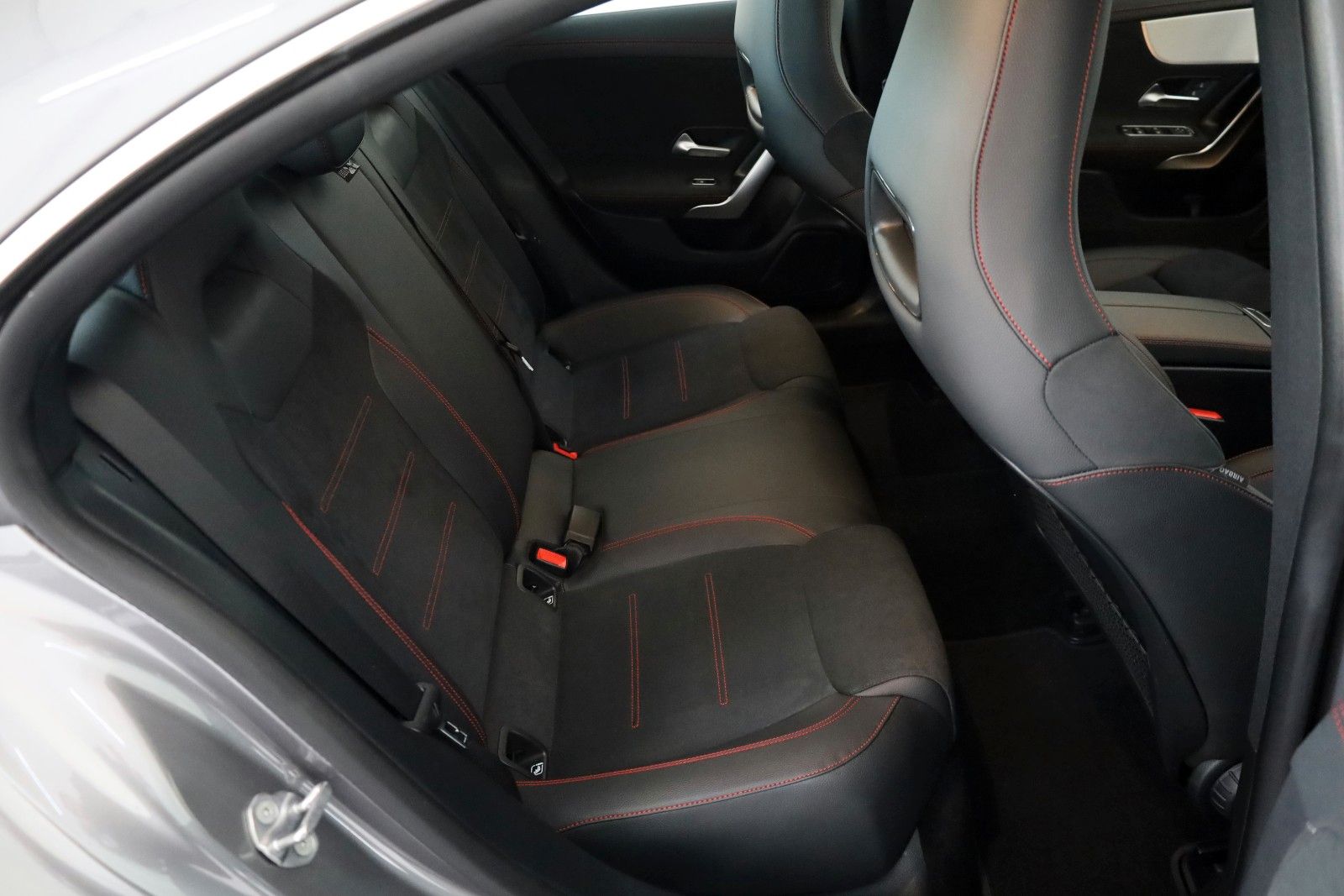 Fahrzeugabbildung Mercedes-Benz CLA 250 e, AMG-line,T.Leder,Navi,LED,CarPlay,AHK