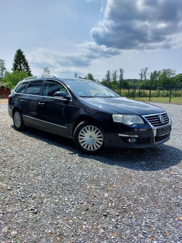 Volkswagen Passat Variant Highline *6-GANG*KLIMAAUTO*PDC*SZ