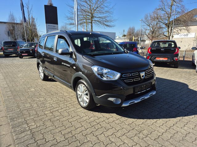 Dacia Lodgy 1.3 TCe 130 Stepway, Navi, Bluetooth