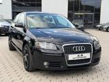 Audi A3 1.9 TDI Attraction Klima/1.Hand/Scheckheft!!! - Audi A3 aus 2006 mit Diesel-Antrieb
