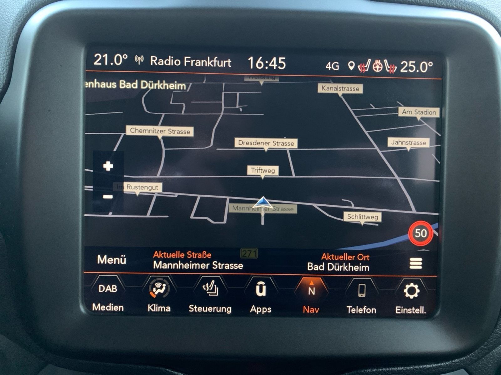 Fahrzeugabbildung Jeep Renegade 1.3 T-GDI Automatik Limited Navi AHK 1H