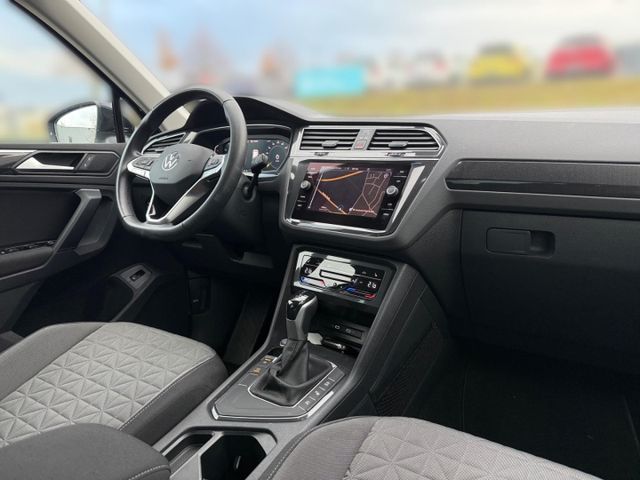 Tiguan Life 1.5 TSI Navi 360 Kamera ACC CarPlay