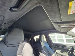 Fahrzeugabbildung Cayenne Coupe GTS Vorbesitzer - Lionel Messi
