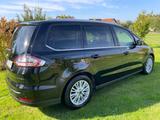 Ford Galaxy 2,0 TDCi 150 PS Titanium Autom. AHK 7Sitz - Ford Galaxy von privat