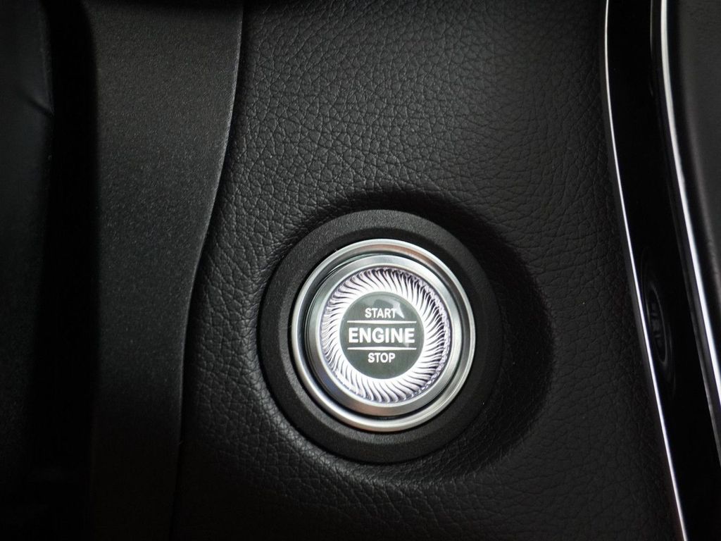 Mercedes-Benz C 180 AMG Business Solution | Panorama - Schiebe