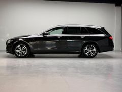 MERCEDES-BENZ E 220 d 4Matic T Avantgarde/Sparsam/Elegant