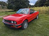 BMW 320 Cabrio - BMW 320 aus 1988 mit Benzin-Antrieb: Cabrio