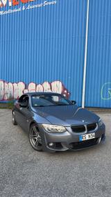 BMW 335i 335is e93 - BMW 335 in Solingen