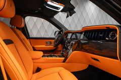 Cullinan BLACKBADGE 2025 BLACK/ORANGE 4SEAT