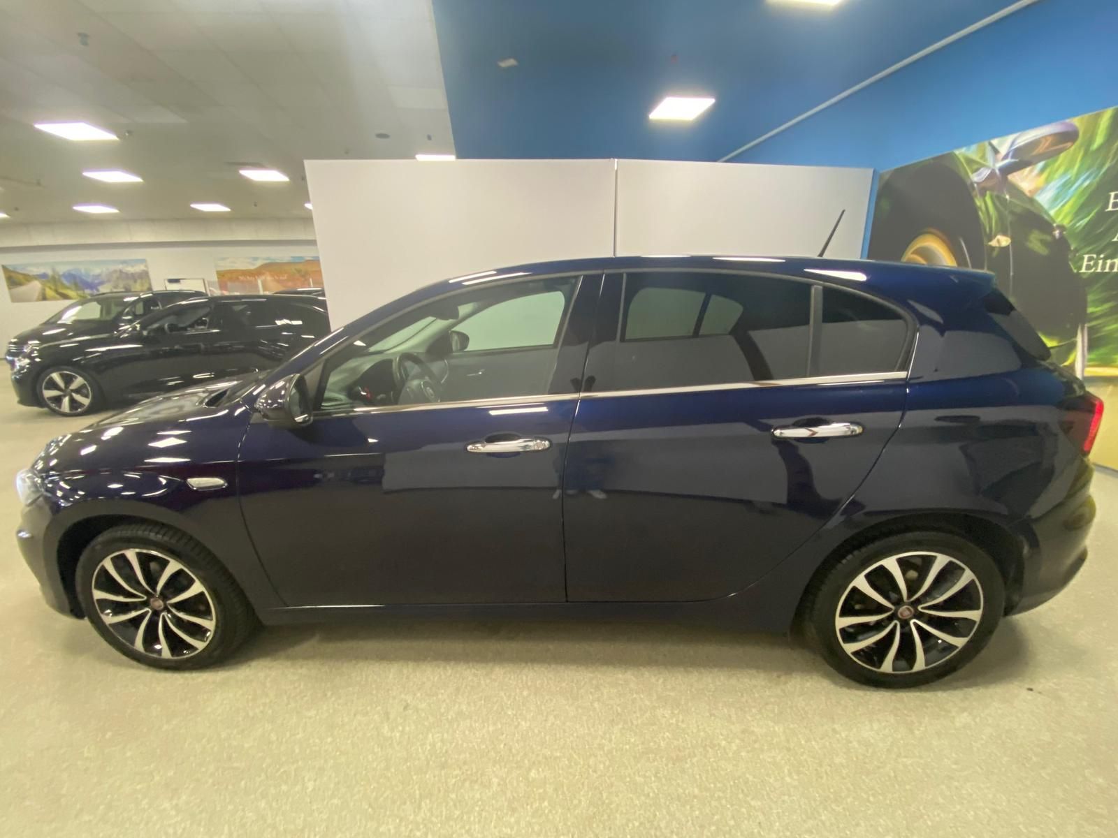 Fahrzeugabbildung Fiat Tipo 1.4 16V Turbo Lounge APP+KLIMA+PDC+NAVI+SIT