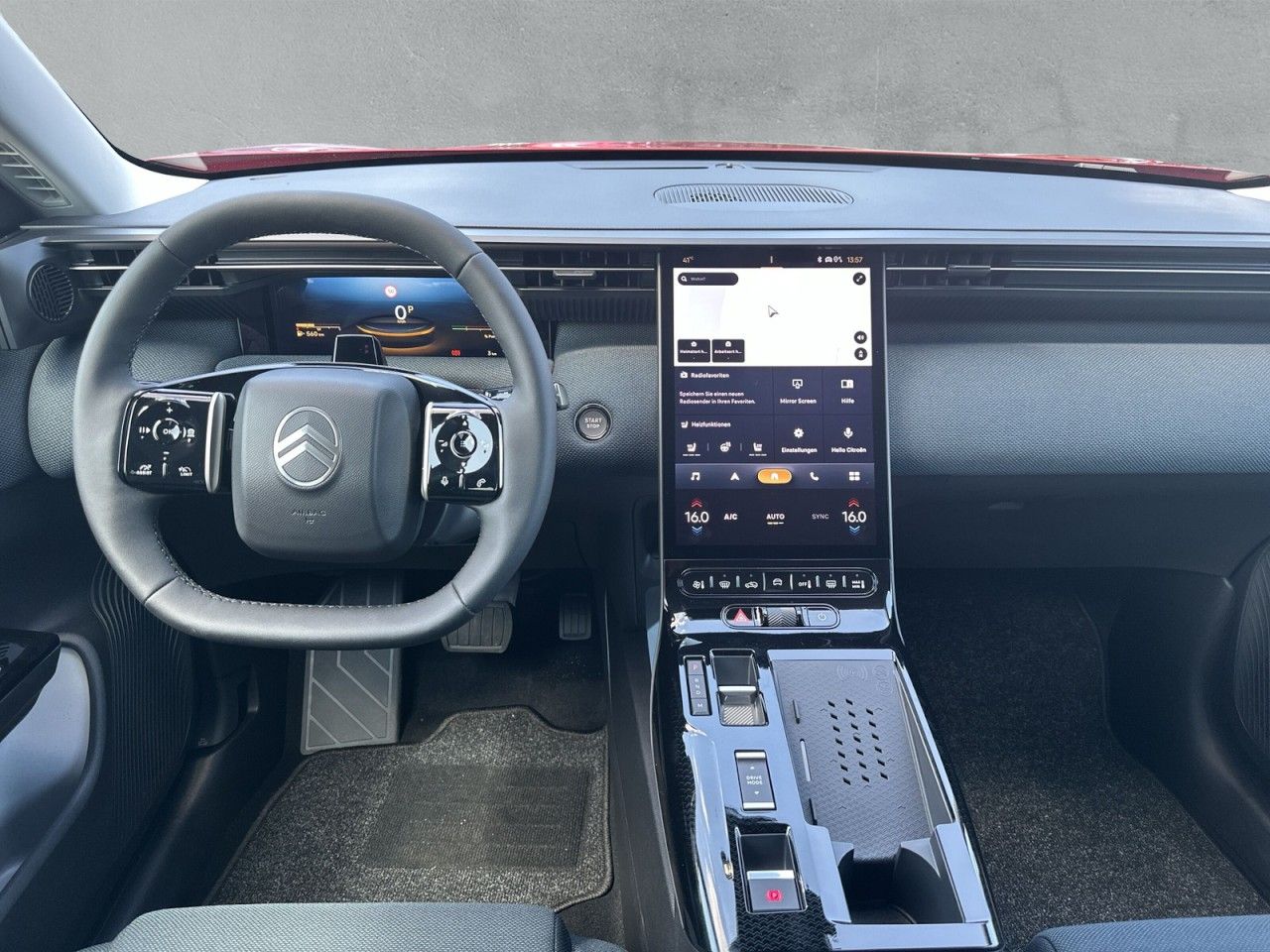 Fahrzeugabbildung Citroën C5 Aircross 145 Hybrid PLUS - mit KI generiert/bearbeitet