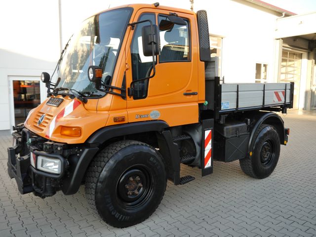 Unimog U300  (405/10)  Klima/Tempomat/3-Seiten Kipper