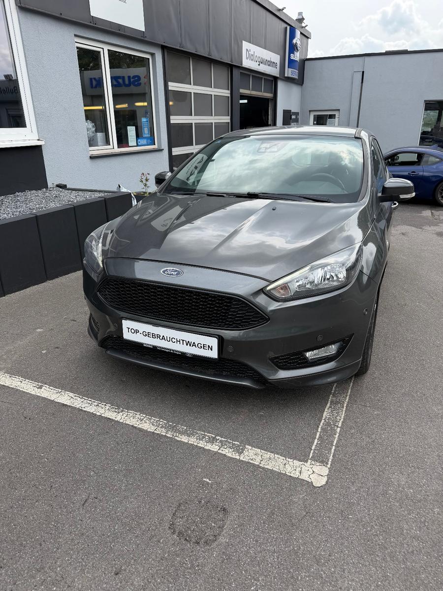 Ford Focus Turnier ST-Line FORD-KD-MOTOR BEI 55.998 K