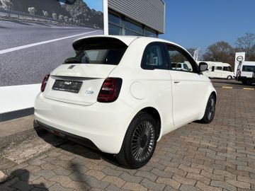 Fahrzeugabbildung Fiat 500 e Icon Navi SHZ DAB Temp. Klimaaut. uvm.