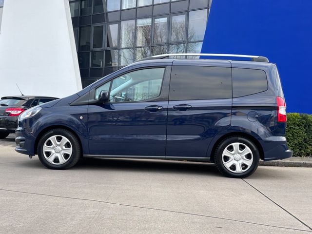 Ford Tourneo Courier*Titanium*NAVI*KLIMA-AUT*R-CAM