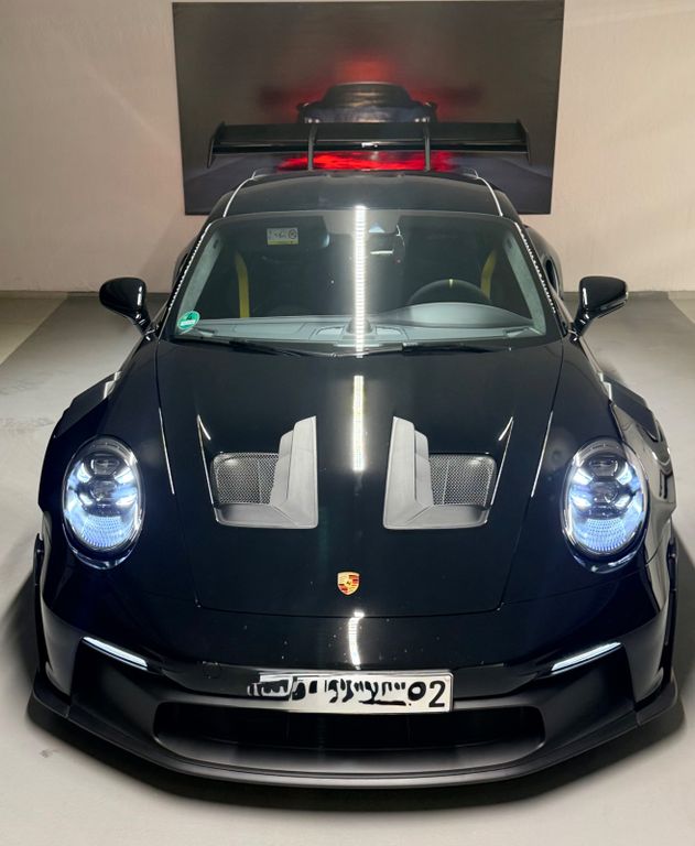 Image of Porsche 992