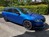Skoda Octavia 2.0 TSI DSG RS60 Combi *Vollausstattung* - Skoda Octavia RS60 mit Benzin-Antrieb