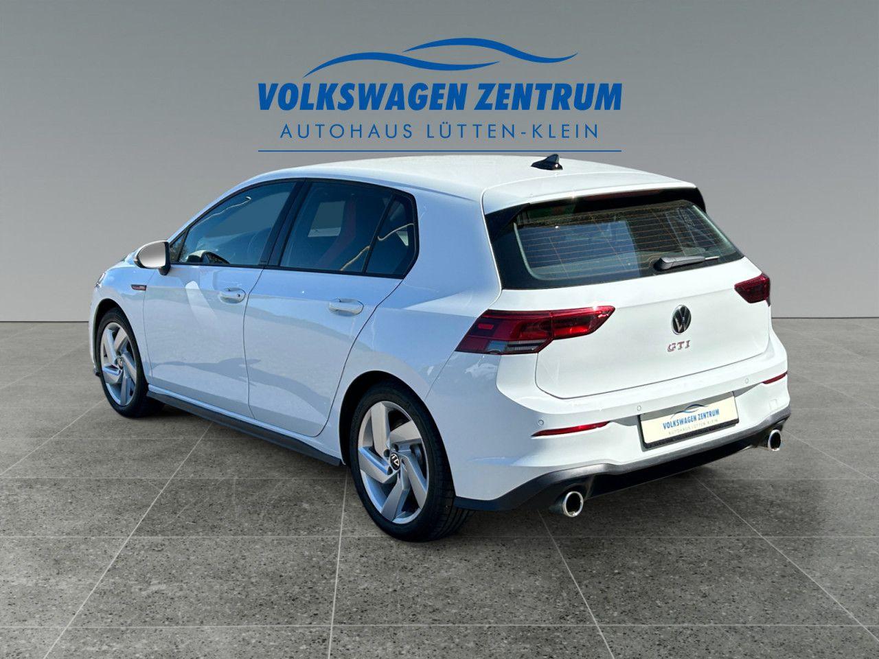 Volkswagen Golf VIII 2.0 TSI GTI,SHZ,LED+,NWS,APP,19483KM!, миниатюра 3