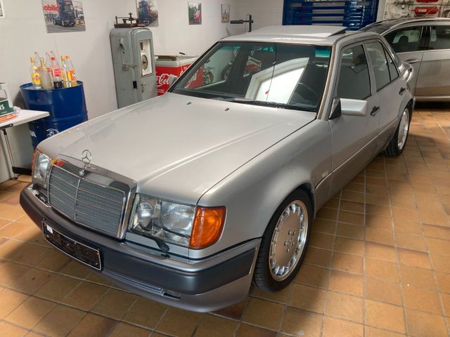 Mercedes-Benz E 500