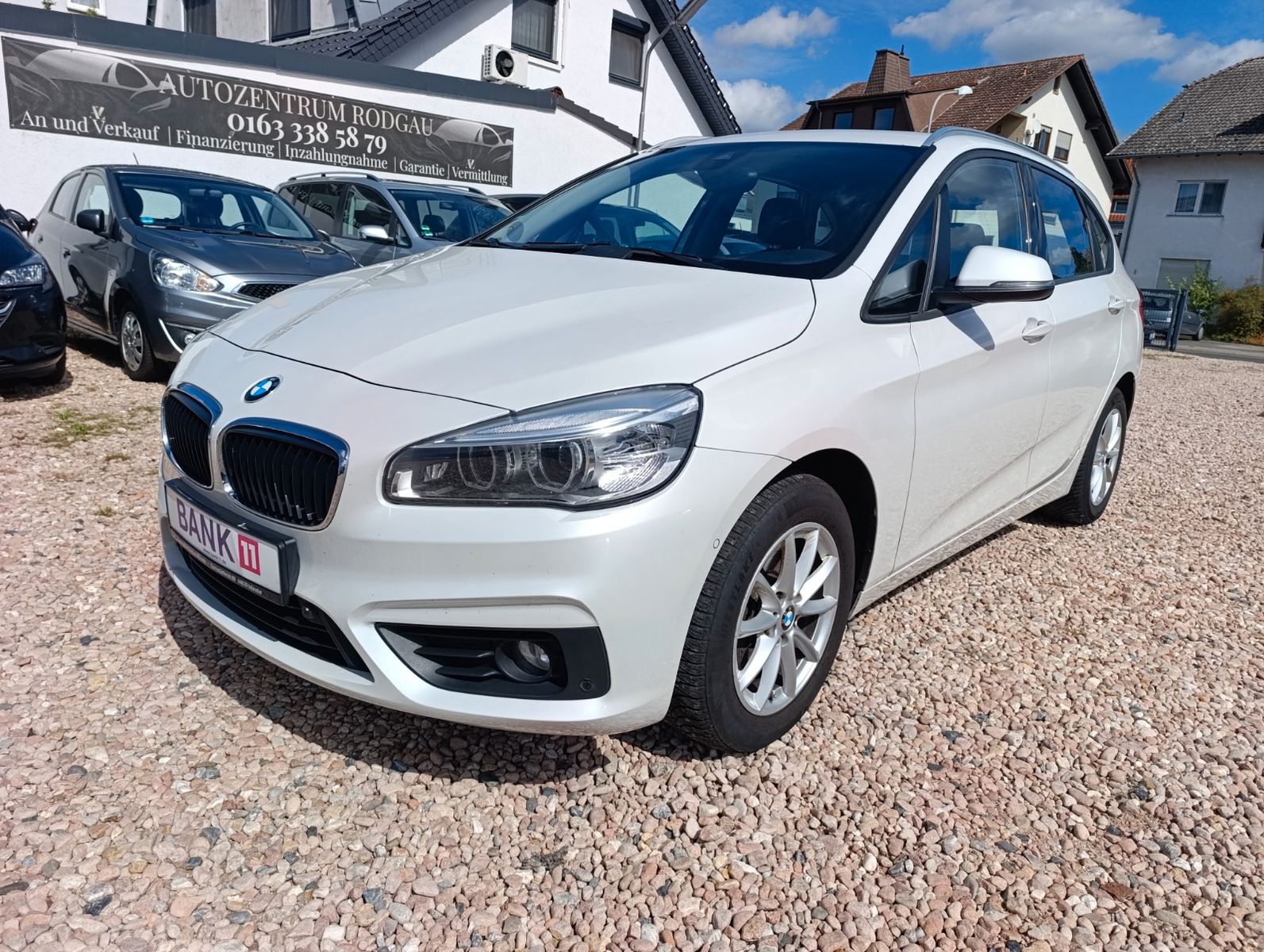 BMW 218 - 1