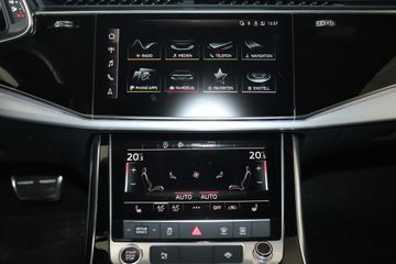 Fahrzeugabbildung Audi Q8 50 TDI quattro S line Plus-Navi-Virtual-Pano-