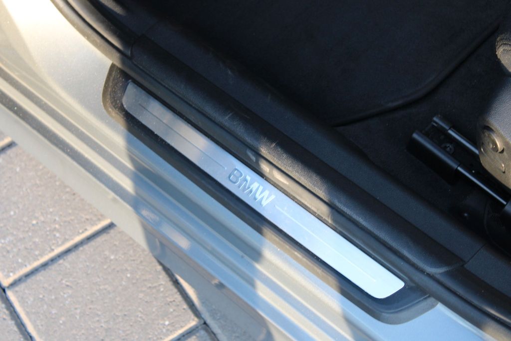 BMW 318d Touring AUT SHZ NAVI PDC LED KLIMAAUT