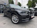 BMW X5 Baureihe X5 xDrive 45 e *LASER/LUFT.-F./AHK* - : Schwarz, Head-Up Display, Geländewagen