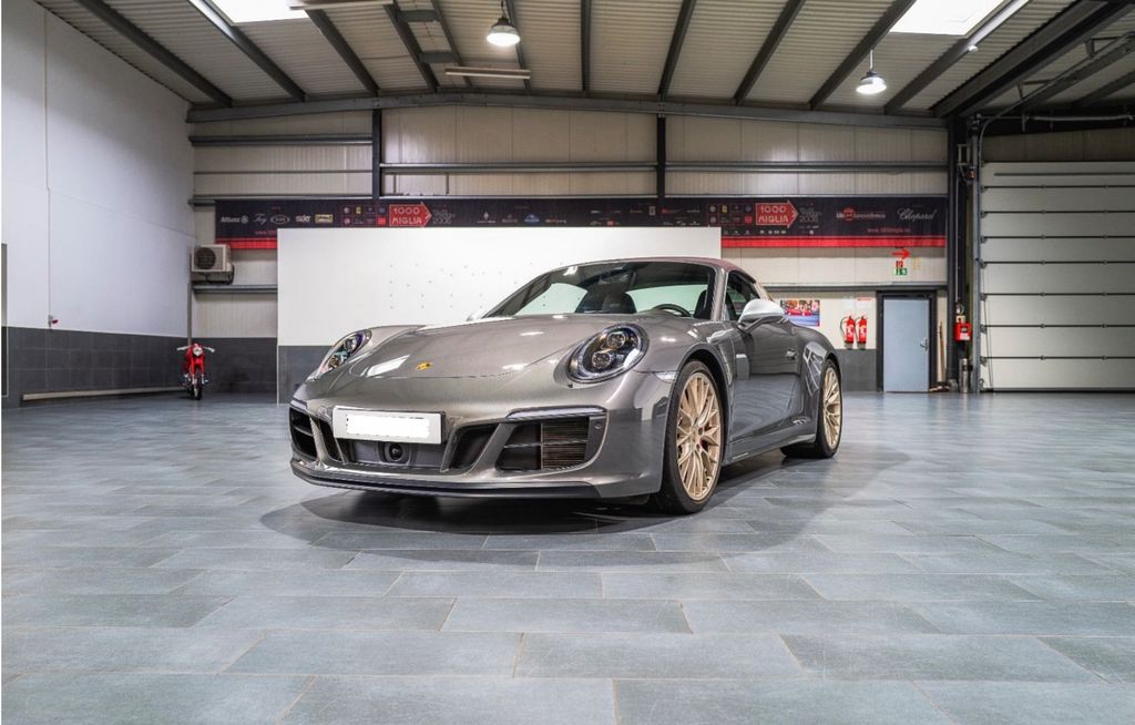 Image of Porsche 991