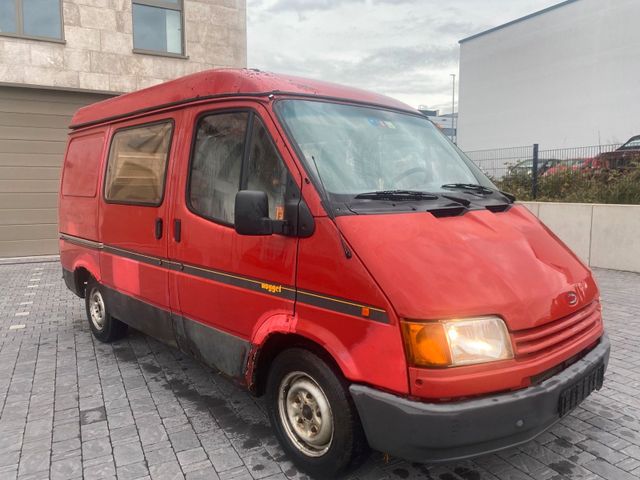 Westfalia Ford Nugget Transit Wohnmobil Aufstelldach