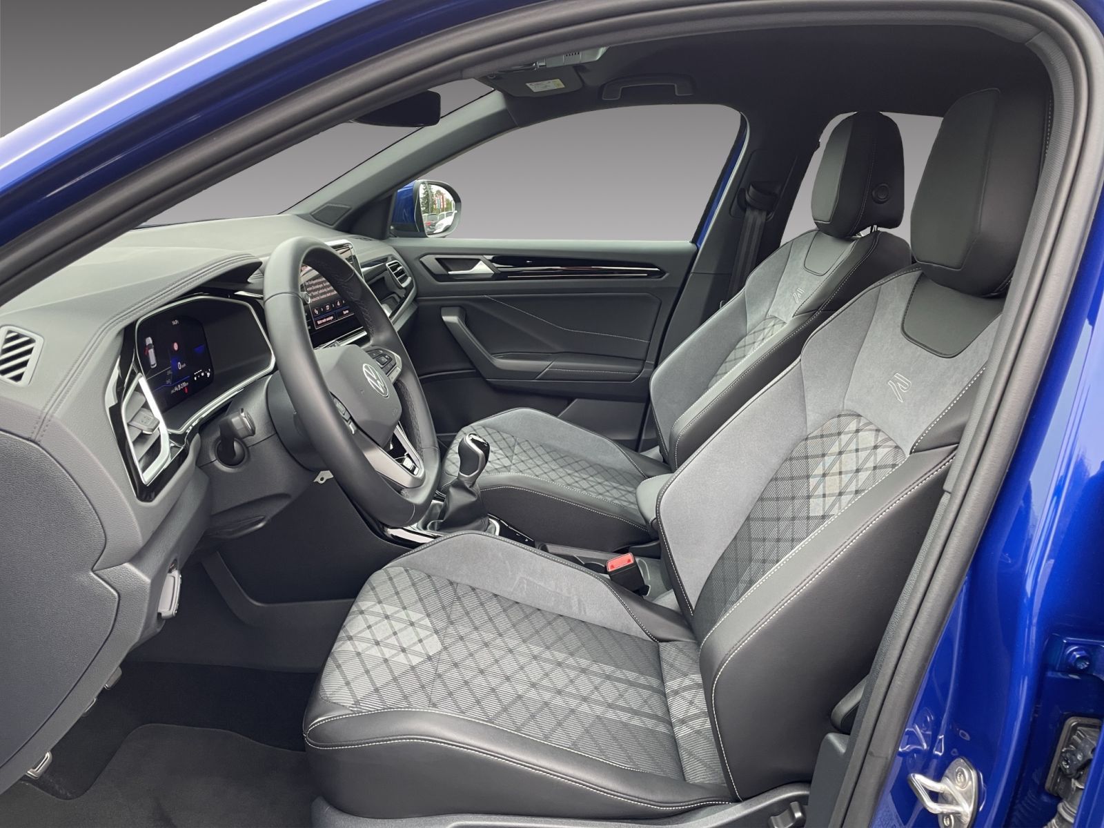 Volkswagen T-Roc - Bild 7