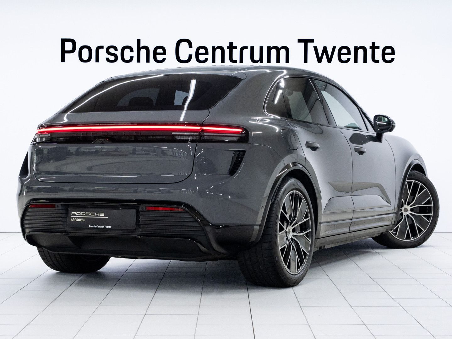 Porsche Macan Turbo imagem 3